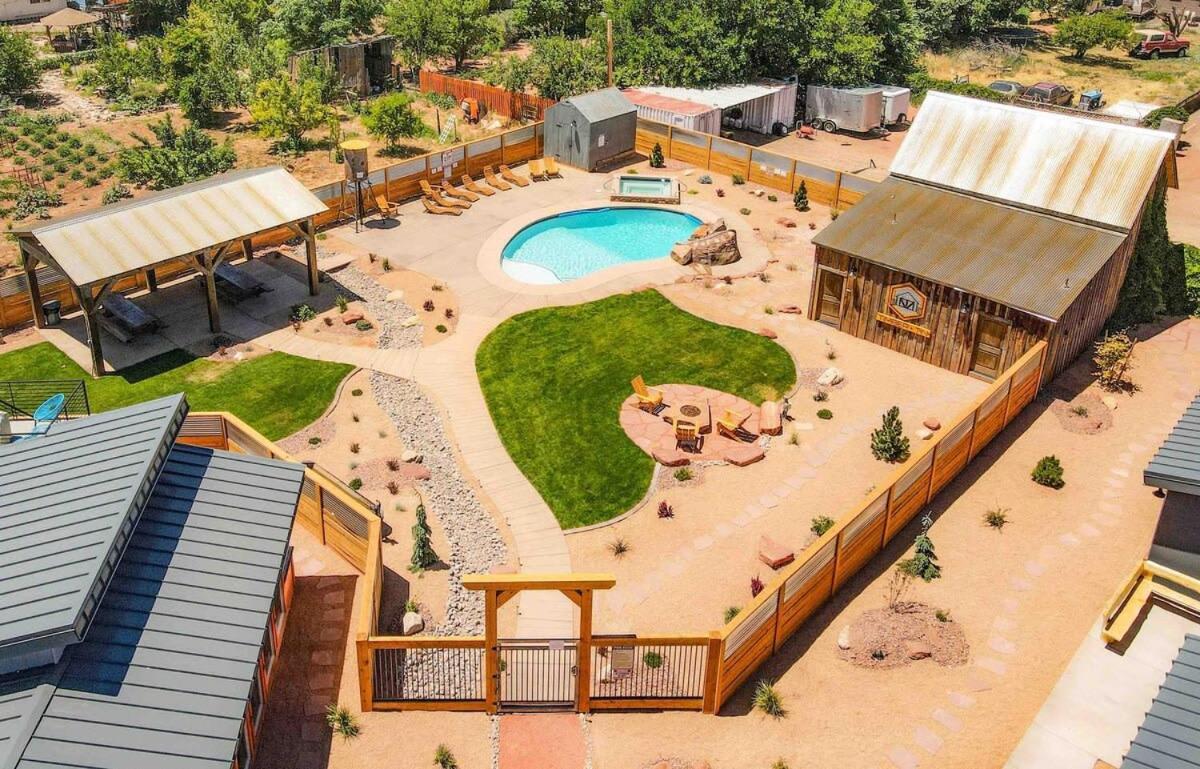 Timber & Tin F 2Bed 2Bath W Pool & Rooftop Deck Kanab Ngoại thất bức ảnh